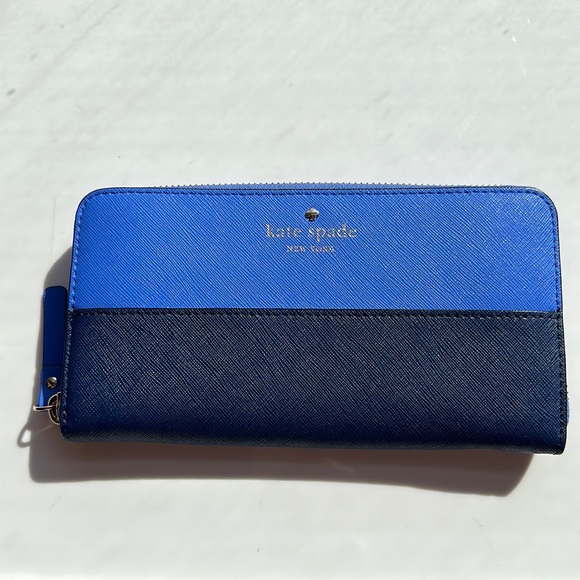kate spade Handbags - Kate Spade New York Laci Wallet two tone blue. New without tags